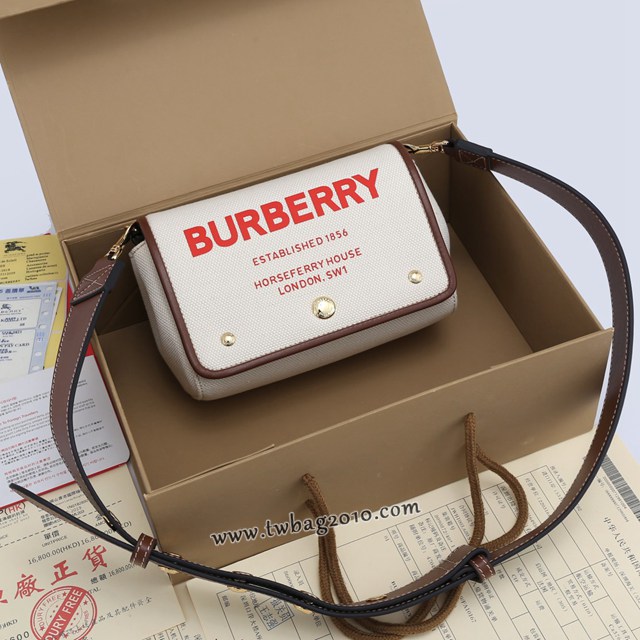 Burberry專門店新款棉質白色帆布包 巴寶莉女款單肩斜挎包 yxb1199